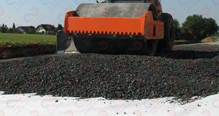 ژئوتکستایل در راه سازی